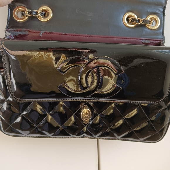 Chanel bag still in good condition - Picture 6 of 16